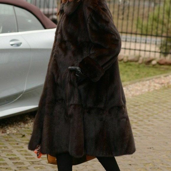 NEW $8K La Furia ROYAL SAGA Mink Fur Swinger Coat - Picture 4 of 8